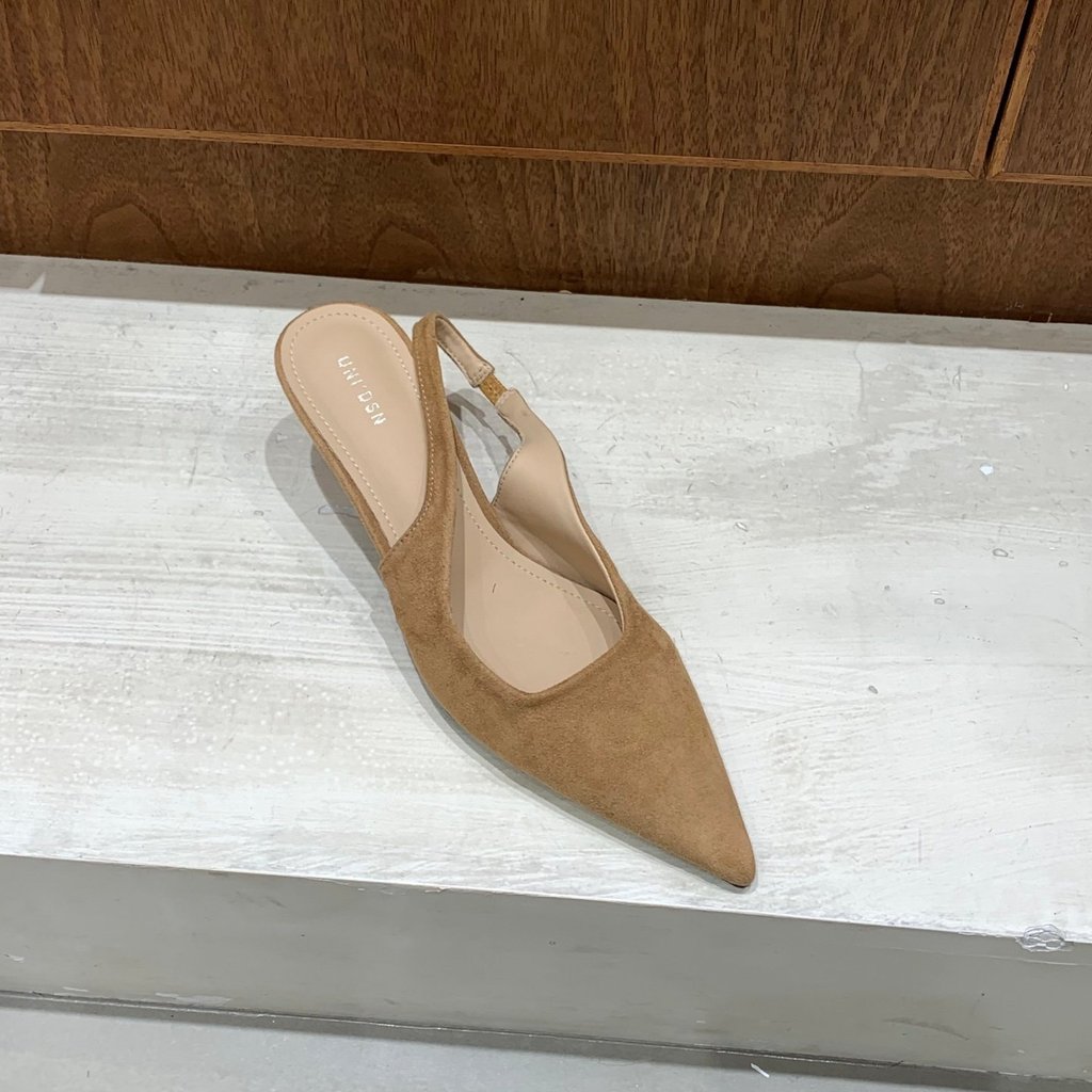 Giày Mũi Nhọn Quai Hậu Style Vintage & Quiet Luxury