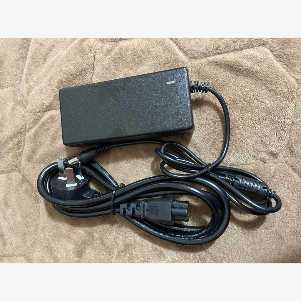 Keyin KORG LP380 SP-280 KA360-VOX Đàn Piano Điện 19V Cáp Sạc