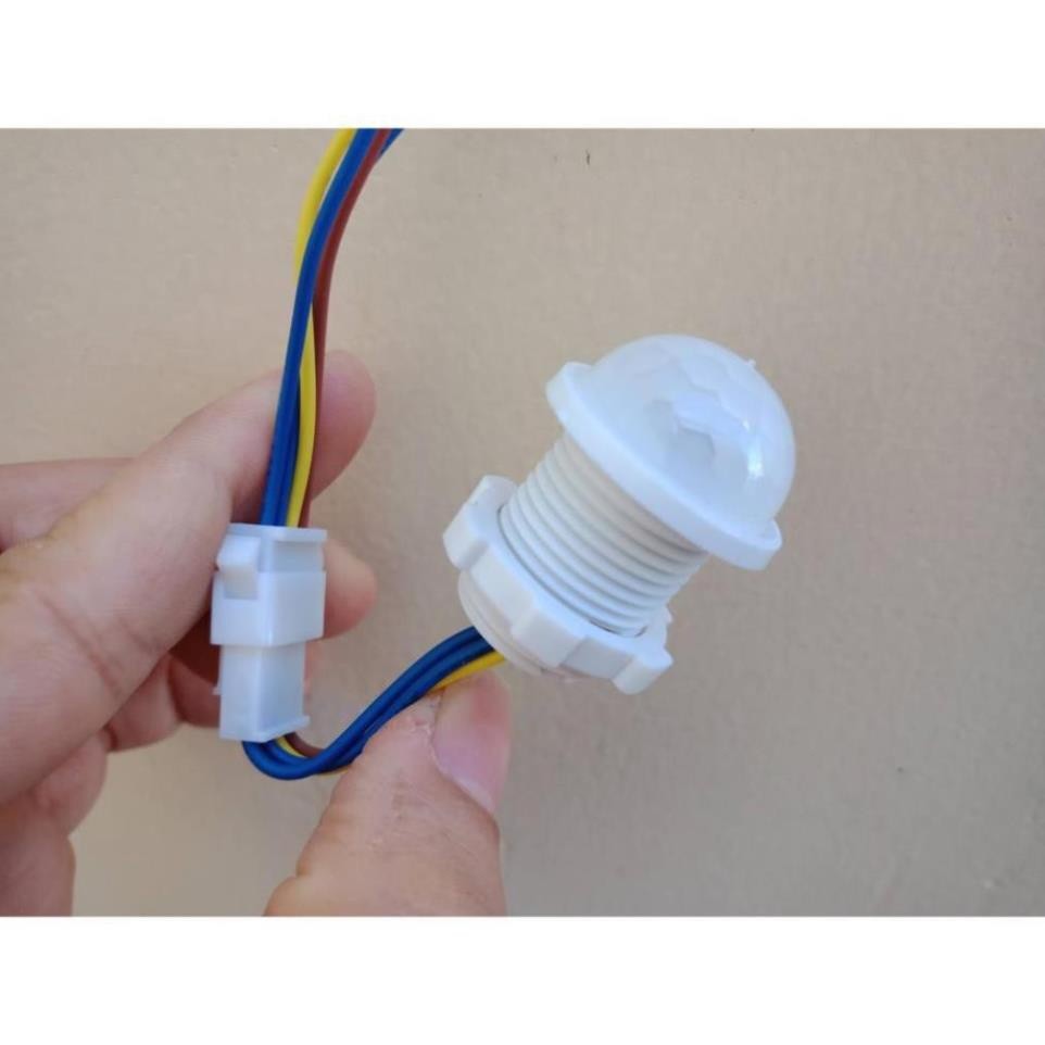 Công tắc cảm biến hồng ngoại BT1, Công tắc cảm ứng chuyển động hồng ngoại