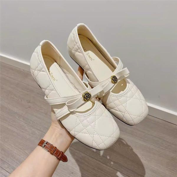Bệt Trần Chỉ Hoa Trà Hàng Nhập QC Fullbox/Mieo Shoes B881 B882