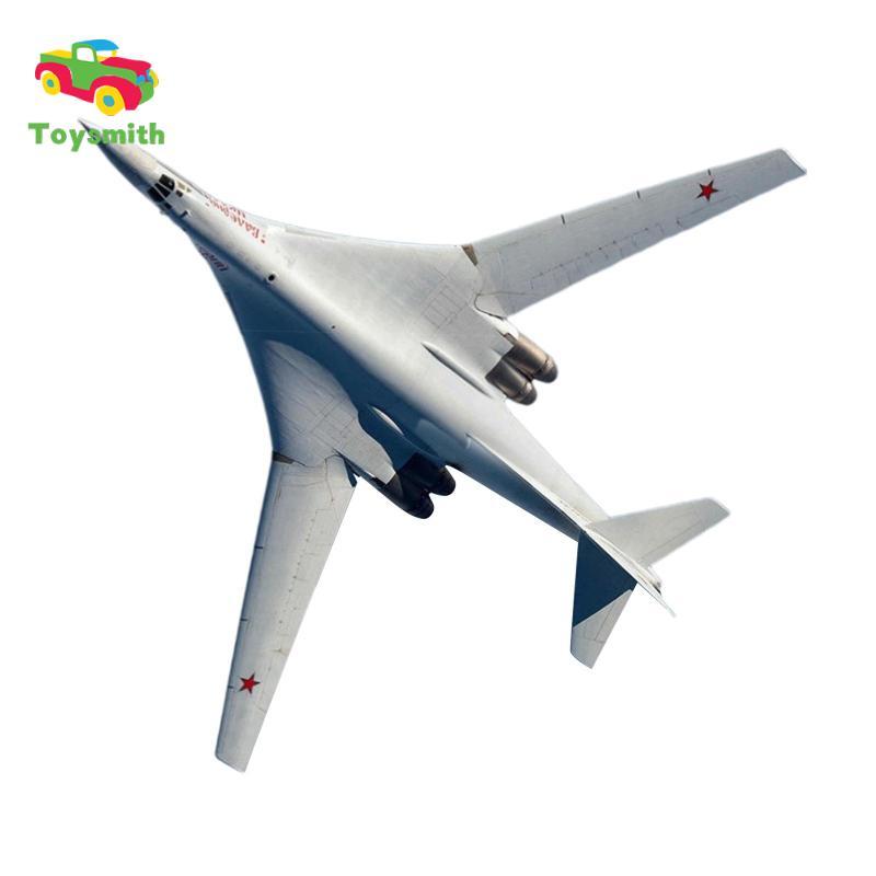 Nga AIR FORCE Tupolev Tu-160 Blackjack Phiên bản thời tiết 1 / 100 Diecast Model
