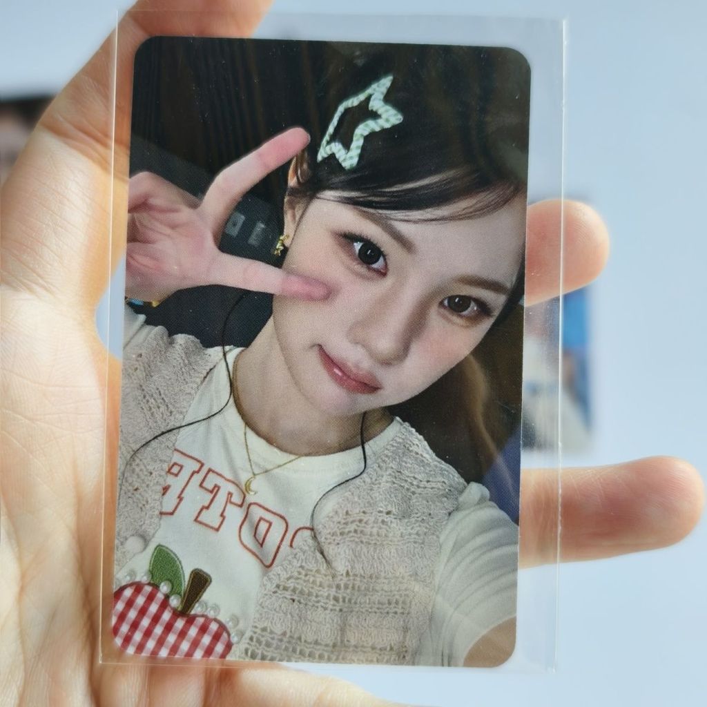 H2h Hearts2Hearts focus mr thẻ may mắn