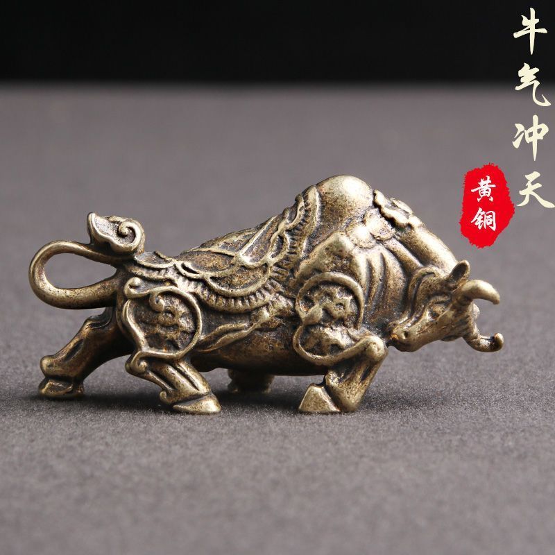 Đồng thau cổ điển Lucky Bull Đồ trang trí để bàn Bull Trading Crafts Đồ trang trí 3.18gv