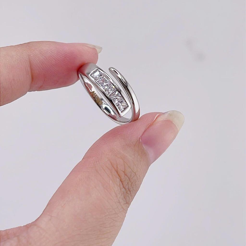 N73 - NHẪN NỮ  XINH XẮN CÁ TÍNH