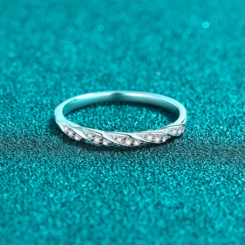 [Có chứng nhận GRA] Nhẫn Moissanite đầy đủ bạc S925 của Amy Nữ Tấm Gypsophila Nhẫn đơn giản Hàng ngà