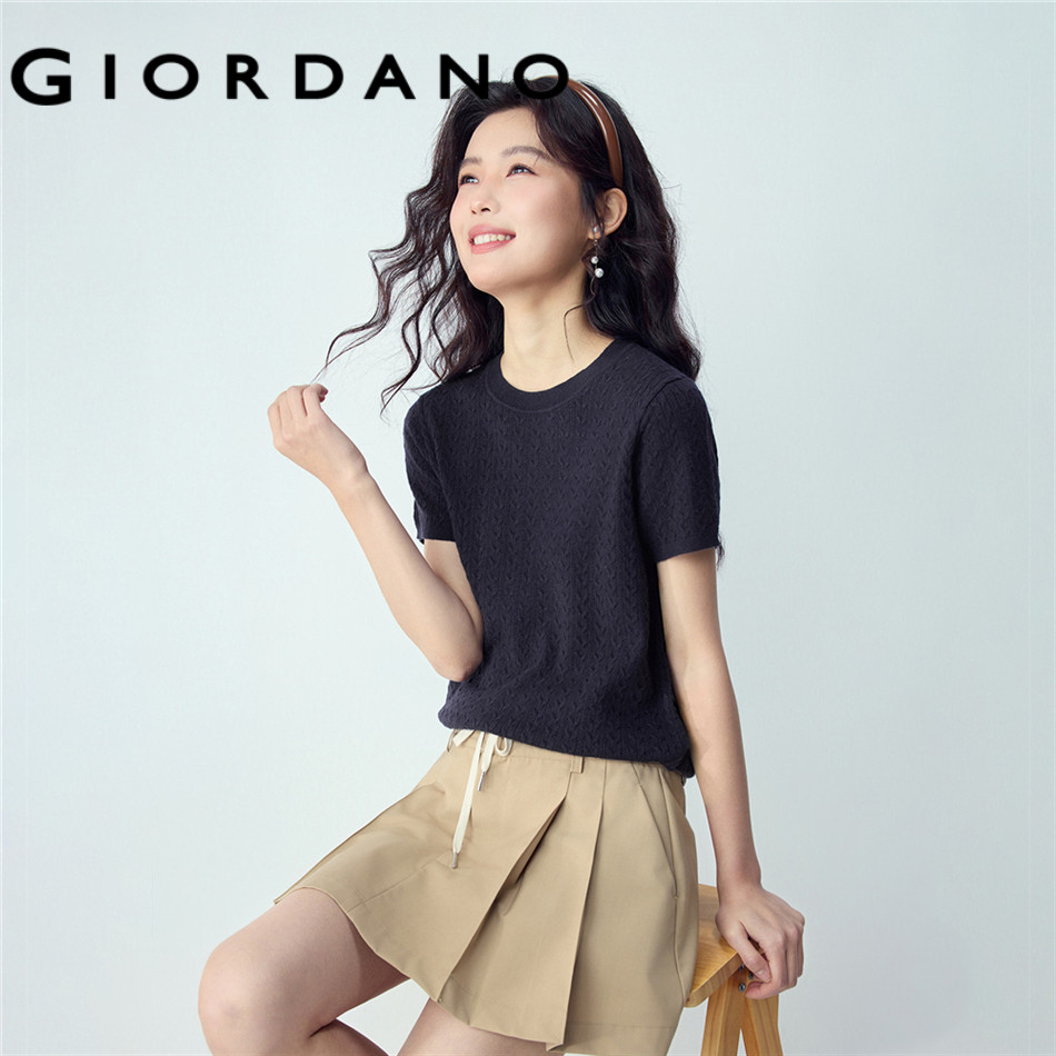 GIORDANO WOMEN Cable jacquard crewneck short sleeve knitwear 13356250