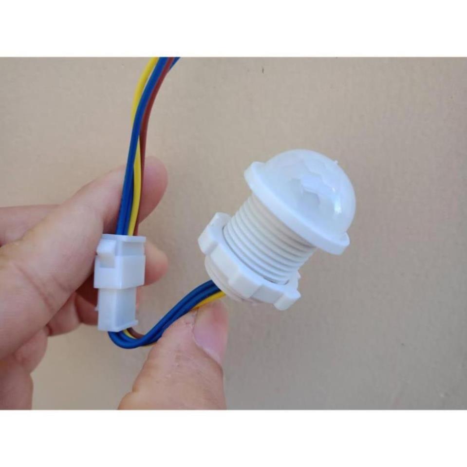 Công tắc cảm biến hồng ngoại BT1, Công tắc cảm ứng chuyển động hồng ngoại