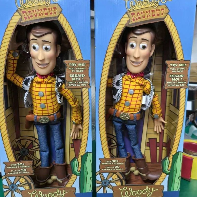 Câu chuyện đồ chơi Còi Woody Cowboy Triss Búp bê nói chuyện Búp bê Woody