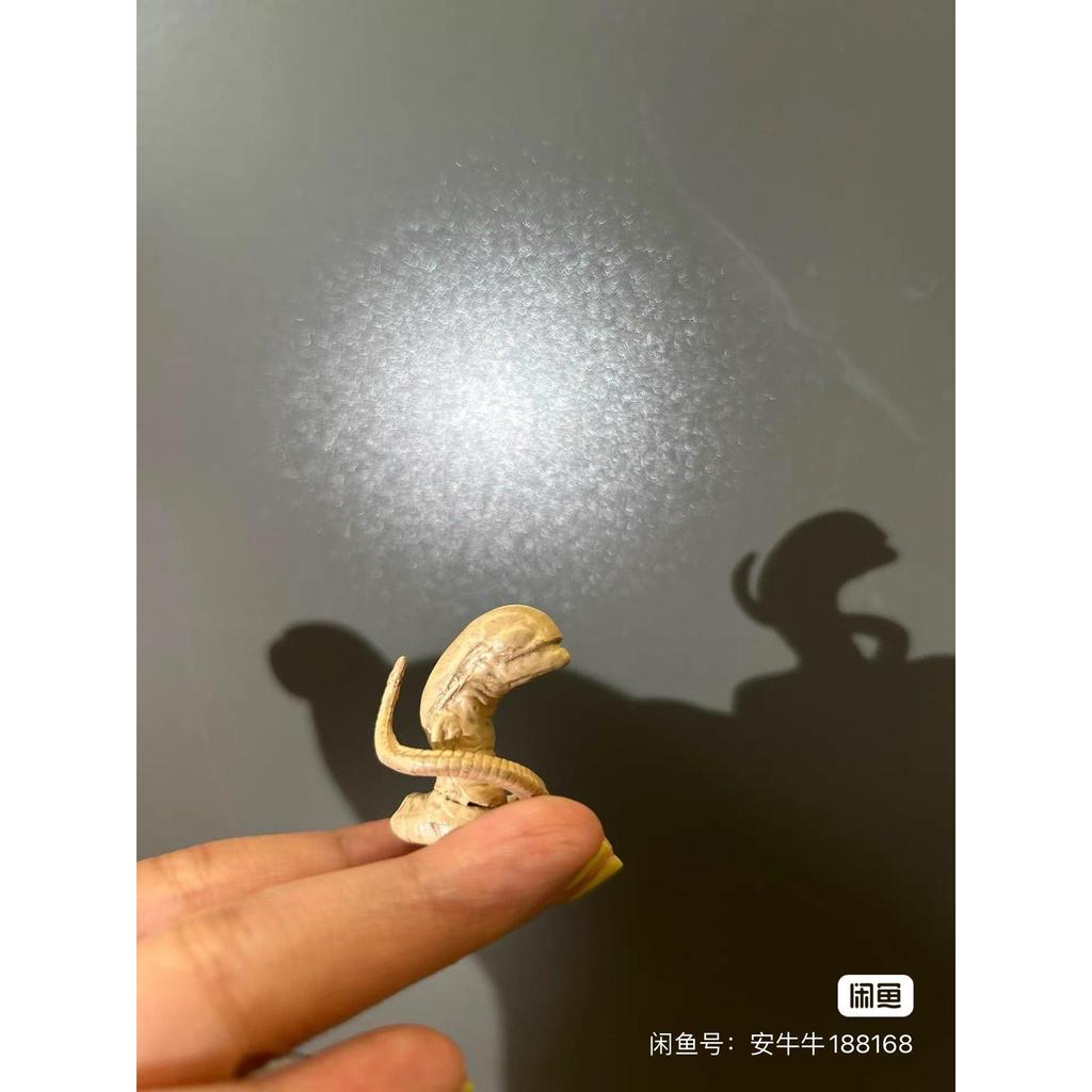 Số lượng lớn chính hãng Takara Tomy Takara Tomy Capsule Toy Alien Trang trí Alien Alien Alien