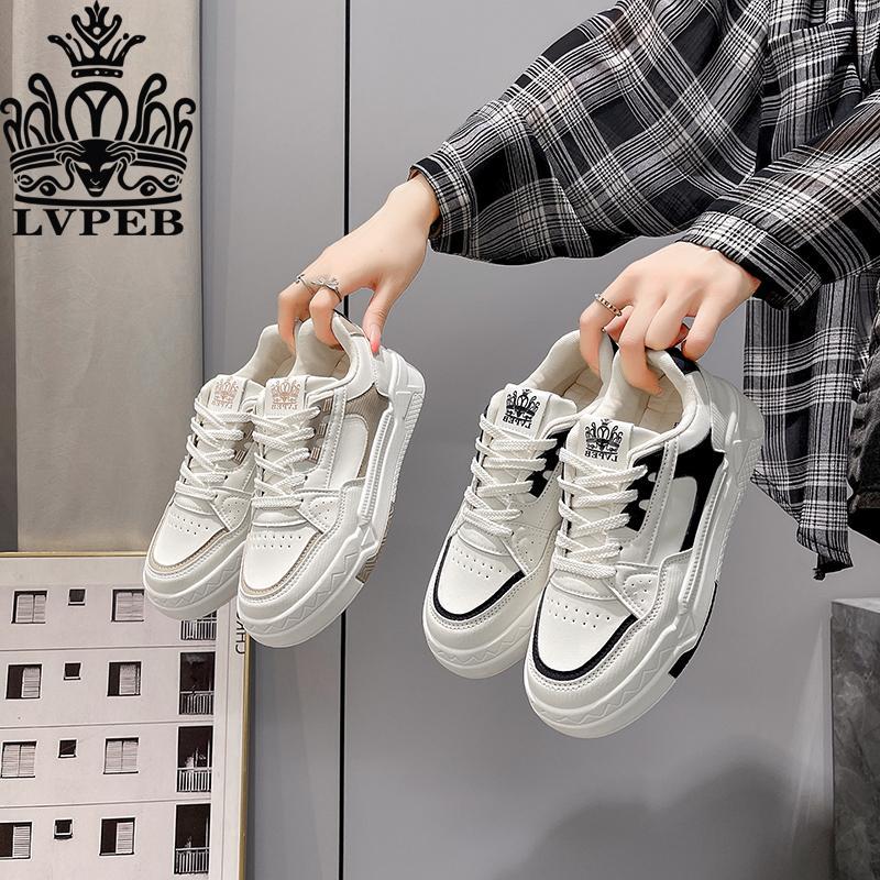 kiểu dáng thời trang, phù hợp với học sinh, bề mặt lưới thoáng khí D888