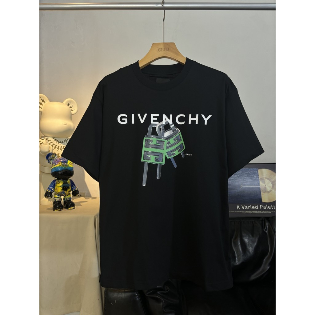 GIV * EN @ CHY2026 Đầu Xuân Phong Cách Mới Áo Thun Ngắn Tay Nam Nữ Phong Cách Cặp Đôi Thoải Mái Thoá