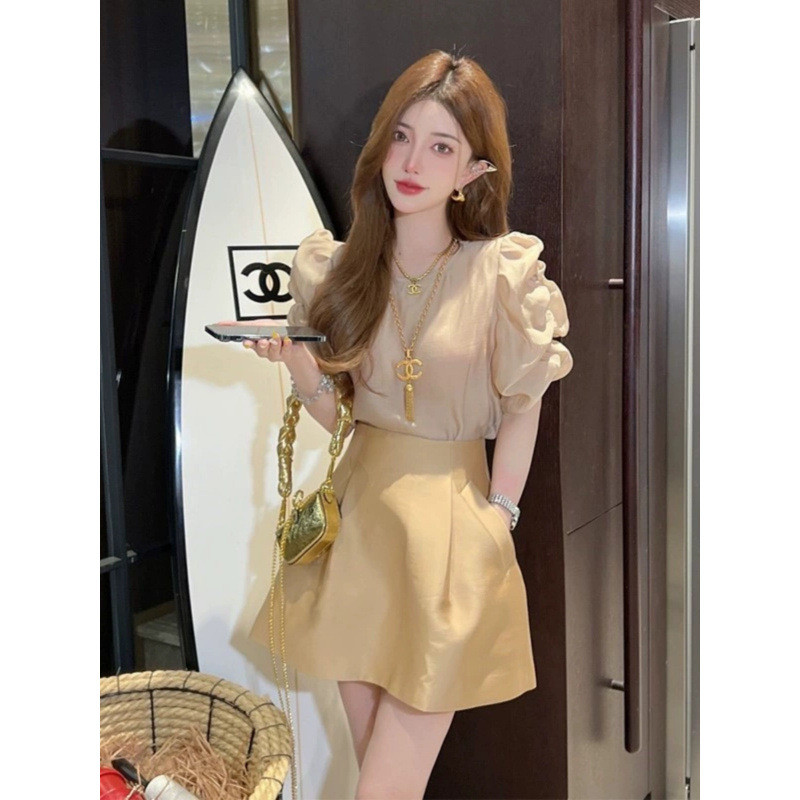 SET ÁO TAY PHỒNG PHỐI CHÂN VÁY CẠP CAO PHONG CÁCH CHANEL NỮ NGỌT NGÀO TRẺ TRUNG