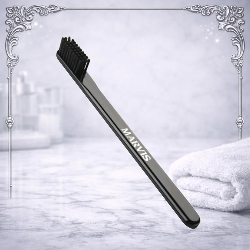 Black Marvis Medium Nylon Toothbrush Fine Soft Bristle Comfortable Deep Clean Support Long Term Oral