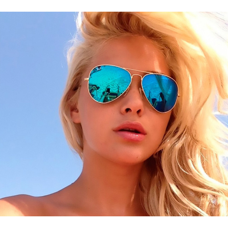 Kính râm xanh Pilot RB3025