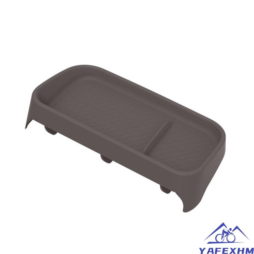 Hộp lưu trữ ngăn silicon được thiết kế cho Euler 5 2026 phía sau màn hình trung tâm