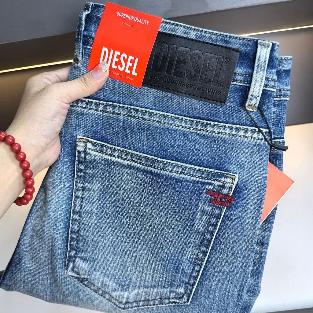 Quần Jean Nam DIESEL Màu Xanh Nhạt Co Dãn, Just-Fit