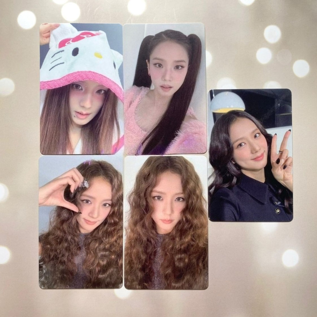 BLACKPINK Jisoo trở lại với thẻ mini Amortage