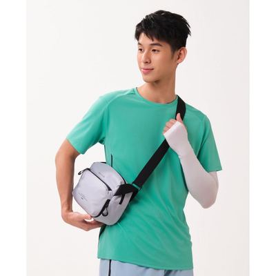 SKECHERS - Áo thun thể thao nam cổ tròn tay ngắn Performance_SP126M091-01K1