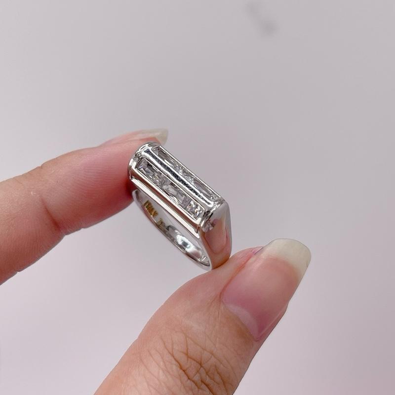 N77 - NHẪN THIẾT KẾ LẠ MẮT CÁ TÍNH