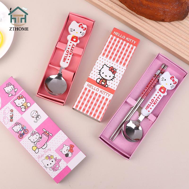 [ZTHOME] Kawaii Hello Kitty Chopstis Muỗng Nĩa Sanrio KT Cat Bộ Đồ Ăn Inox Bộ Đồ Ăn Di Động Anime Fl