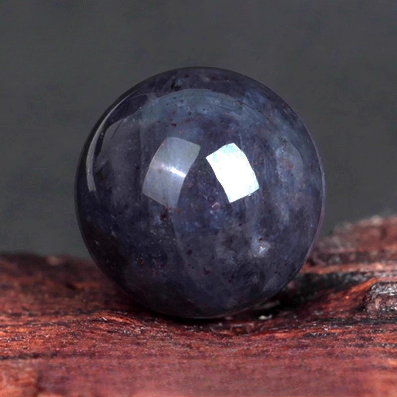 Pha lê tự nhiên hạt iolite nguyên quặng dâu chấm - phụ kiện đính đá