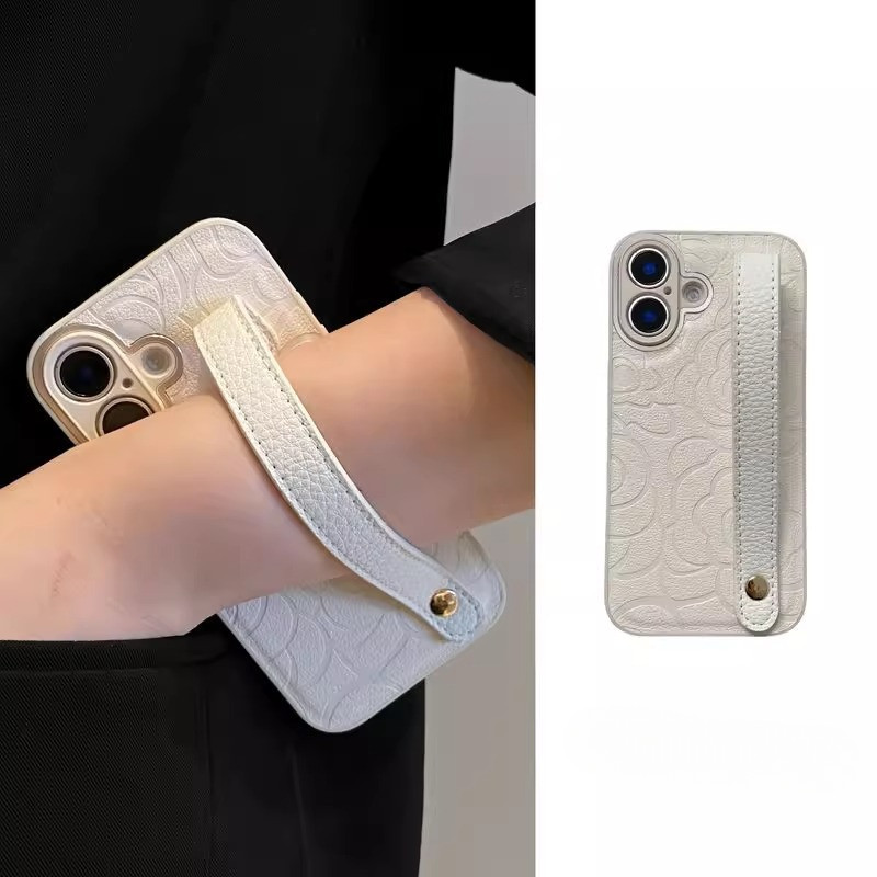 Vòng kim loại Cwhite đen nâu xanh Camellia hoa văn dây đeo cổ tay Vỏ điện thoại cho iPhone17promax 1