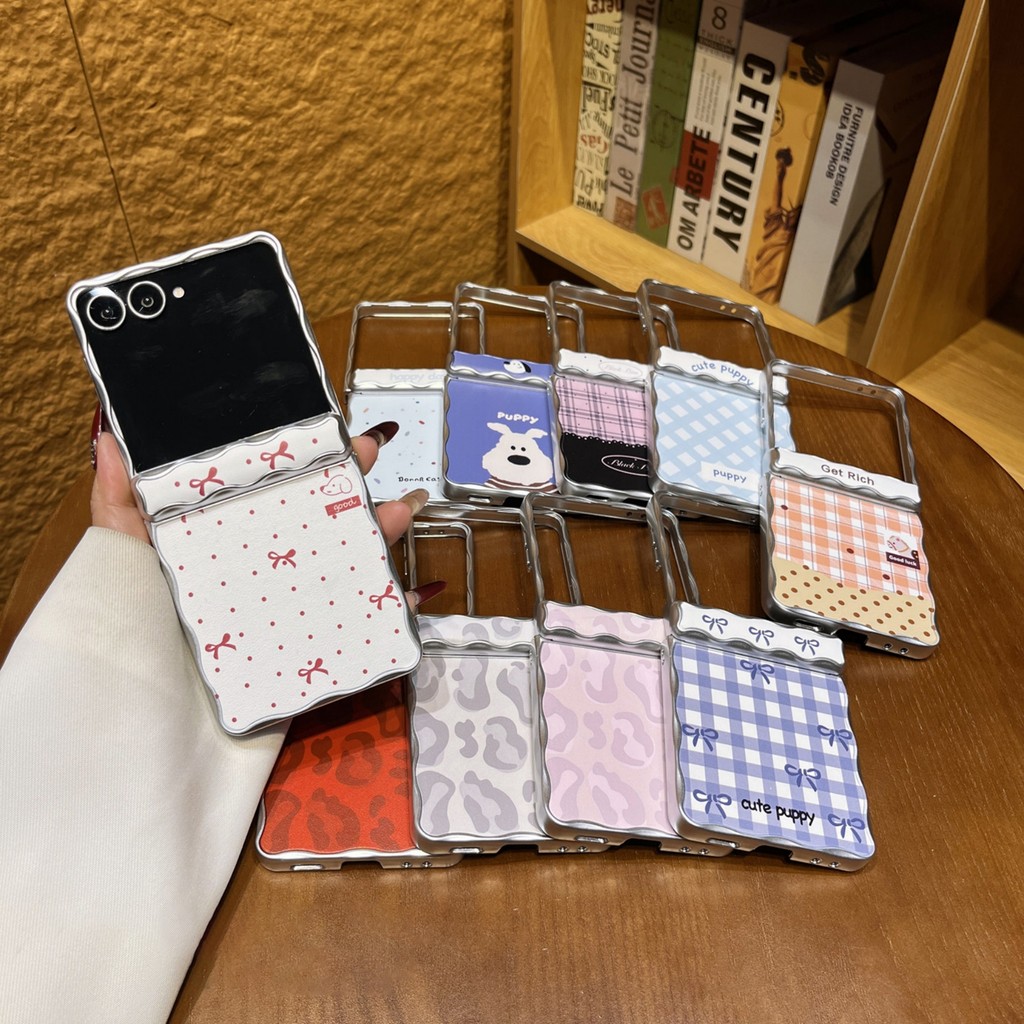 Hoạt Hình Chó Con Nơ Từ Trục Trung Tâm Thiết Kế Sóng Ốp lưng Samsung Galaxy Z Flip7 Flip7 Z flip 7 Ố