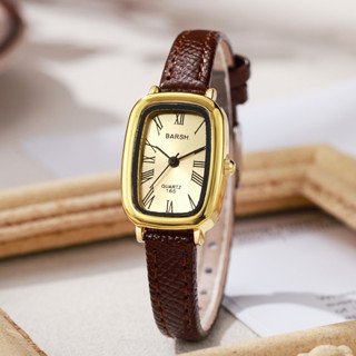 Đồng hồ nữ thời trang vuông phong cách nữ sinh viên thích hợp Tính khí Retro Đơn giản Giá trị cao 3.10 B