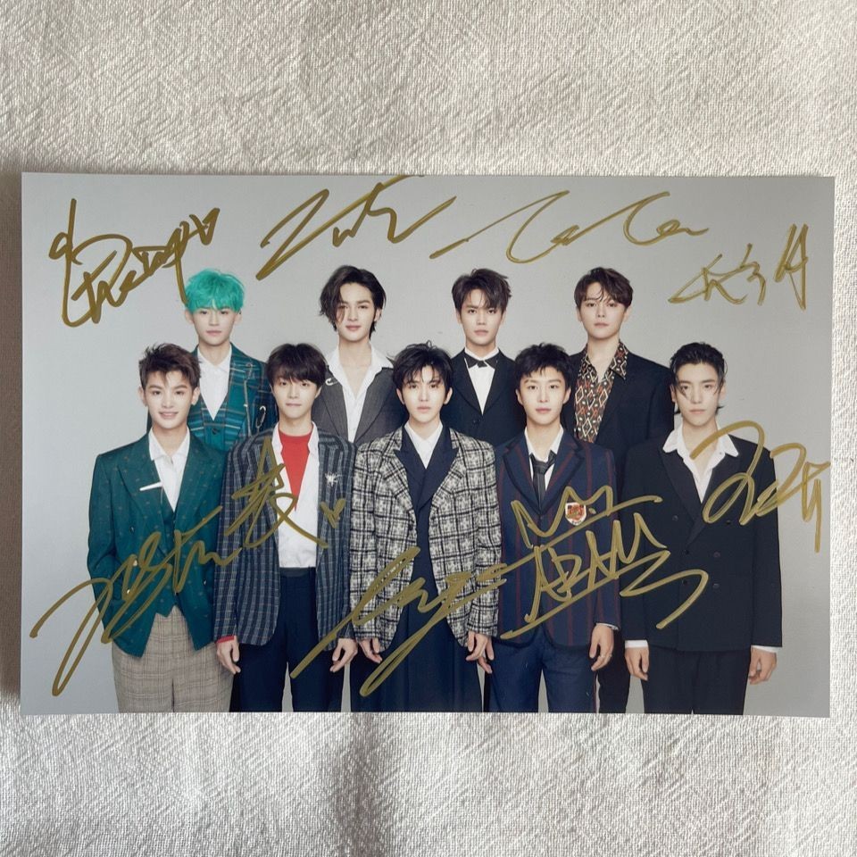 Chín phần trăm Cai Xukun Chen Linong Fan Chengcheng Zhu Zhengting Lin Yanjun Little Ghost Prince Chữ