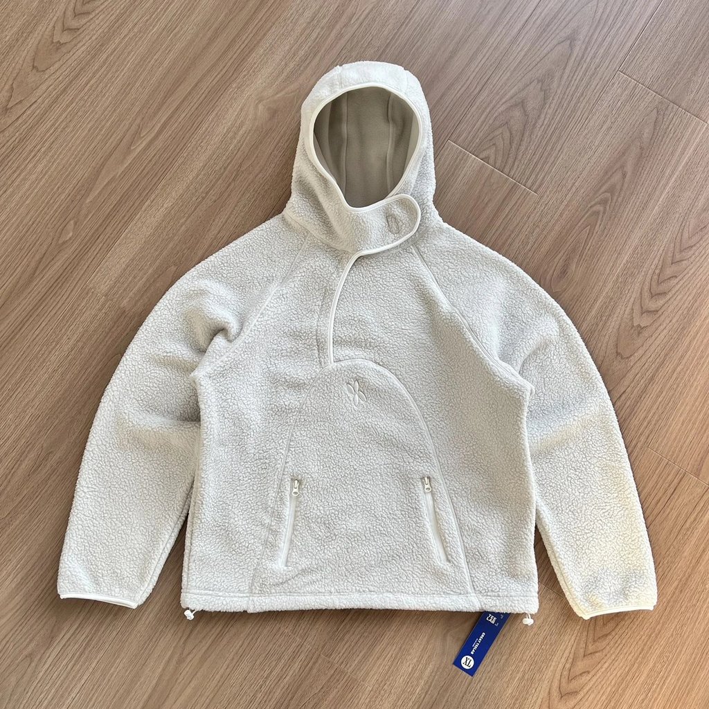 TOSK Pioneering Functionality Special-interest design Unique design Diagonal zipper, Velcro, lamb fl