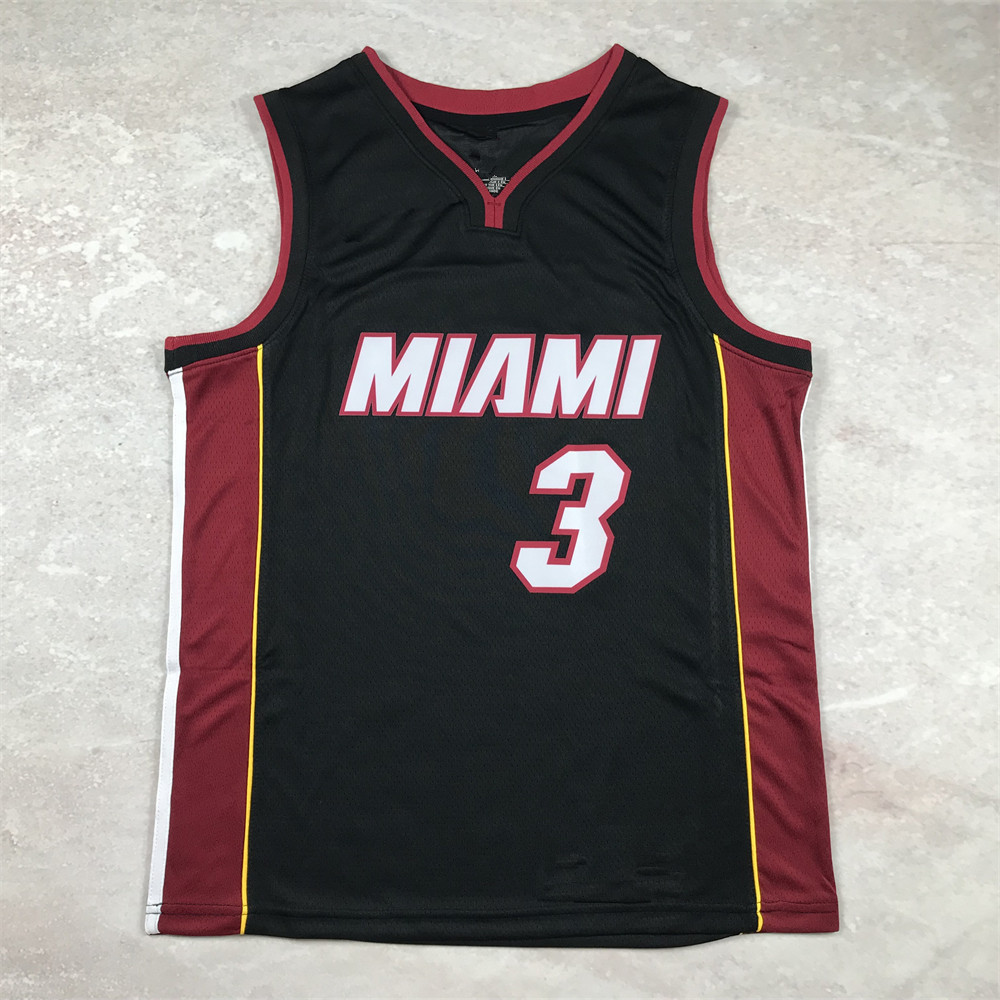 16Khôi. Jersey Negro Buttler-Martin · Luther