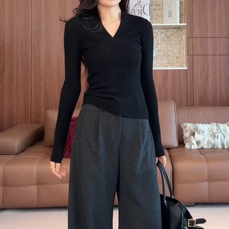 01FQ Fishbone pattern top, women's spring and autumn slim-fit sweater, new style V The knitted inner