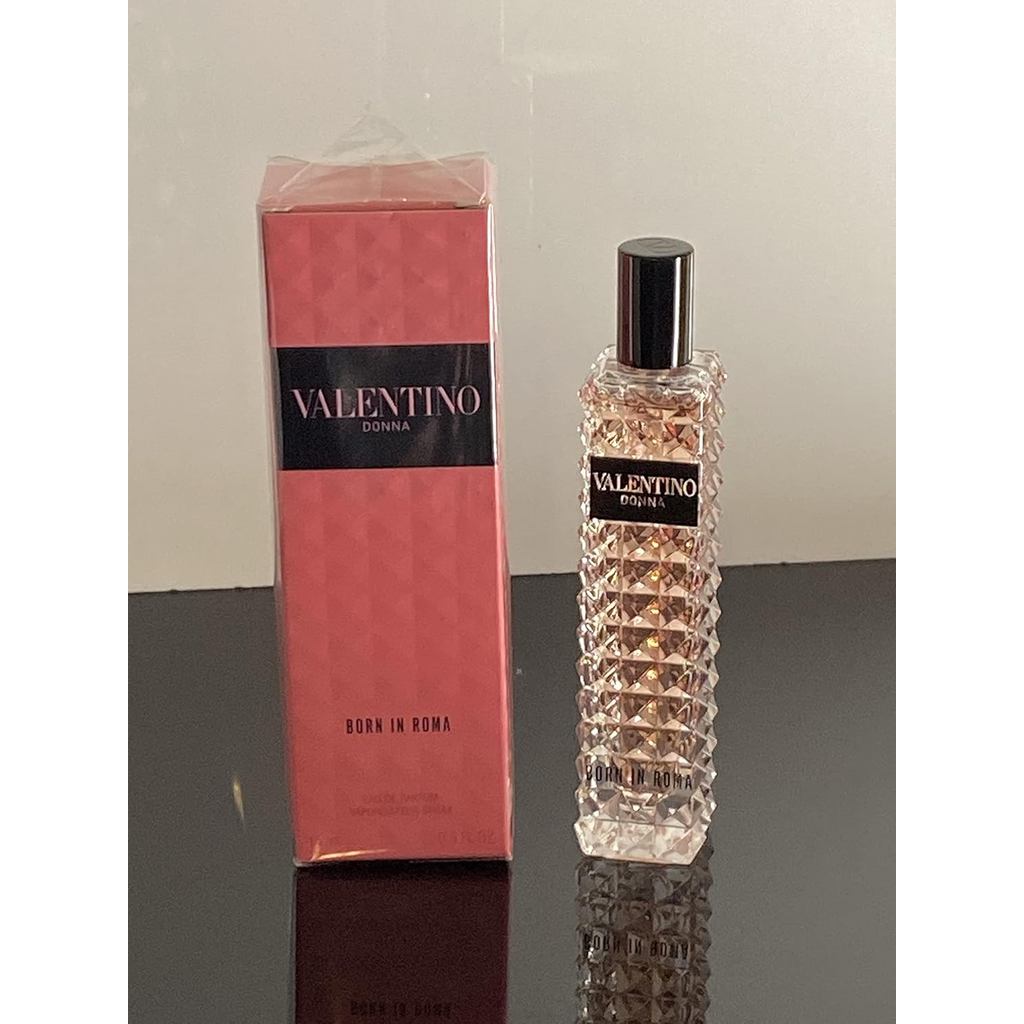 Valentino Donna Sinh Ra Ở Roma Eau De Parfum Xịt Cho Nữ 0.5 Ounce