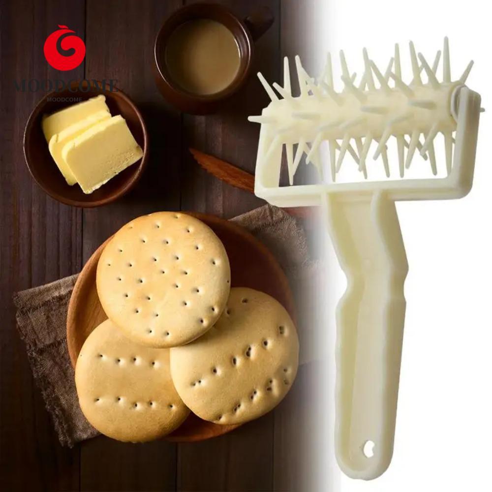 MOODCOME Pizza Roller Pin, Tay cầm Hangable Pizza Dough Puncher, Nhựa gia dụng DIY Pie Needle Wheels