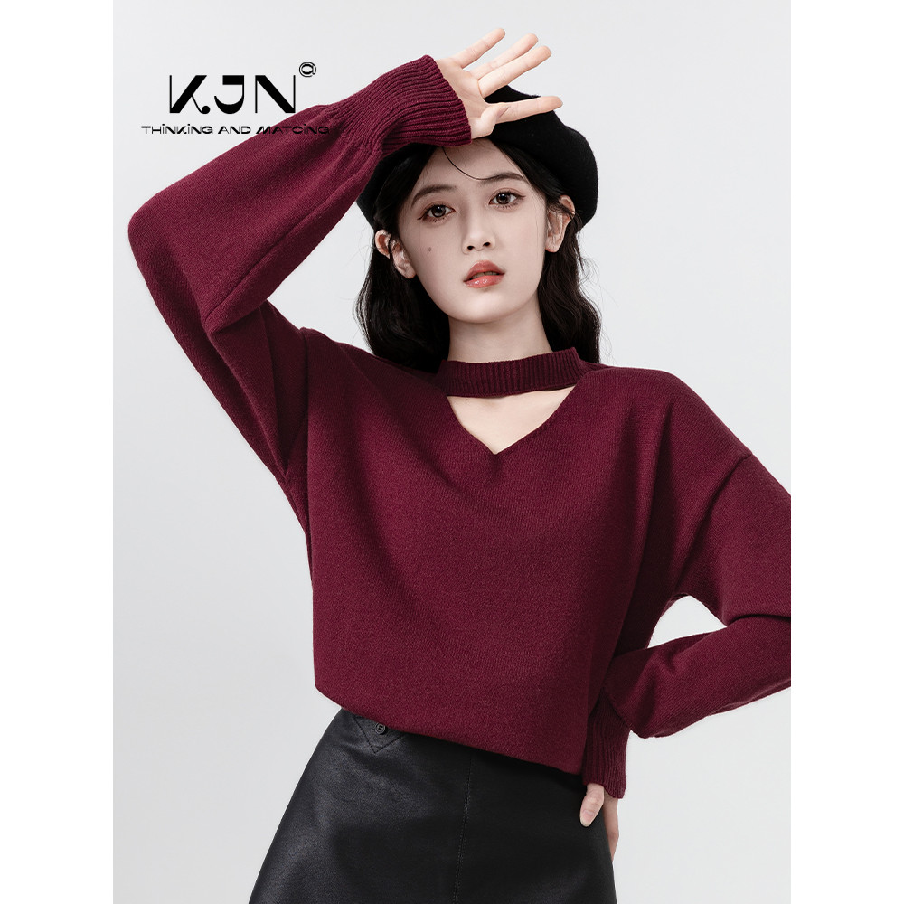 ví tiền ví đựng tiền nữ Năm Mới Cổ Chữ V Đỏ Dây Áo Len Nữ Xuân Thu 2026 Phong Cách Mới Benming Năm D