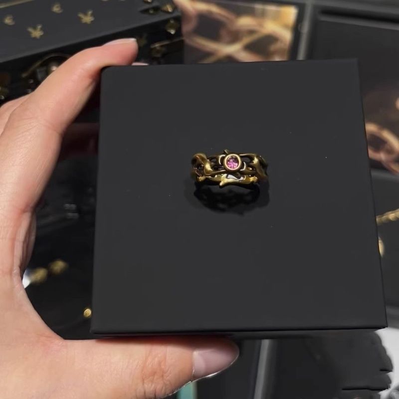 Nhẫn Pha lê Tím Sang Trọng The King of Fighters Joint Series Yagami 'An Flame Retrô