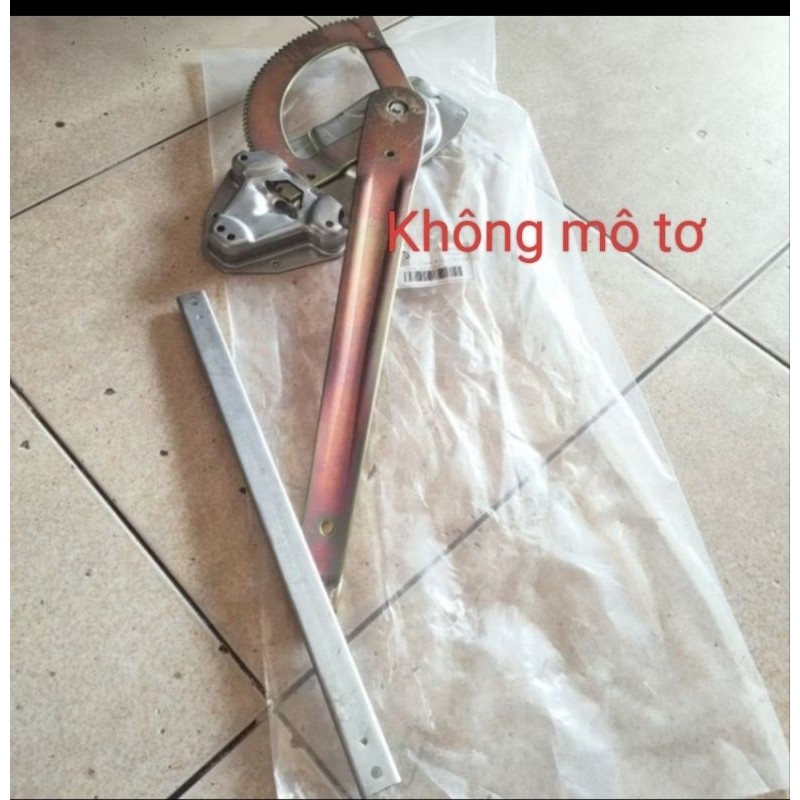 COMBA LÊN XUỐNG KÍNH FORD TRANSIT 2003-2021 CAO CẤP