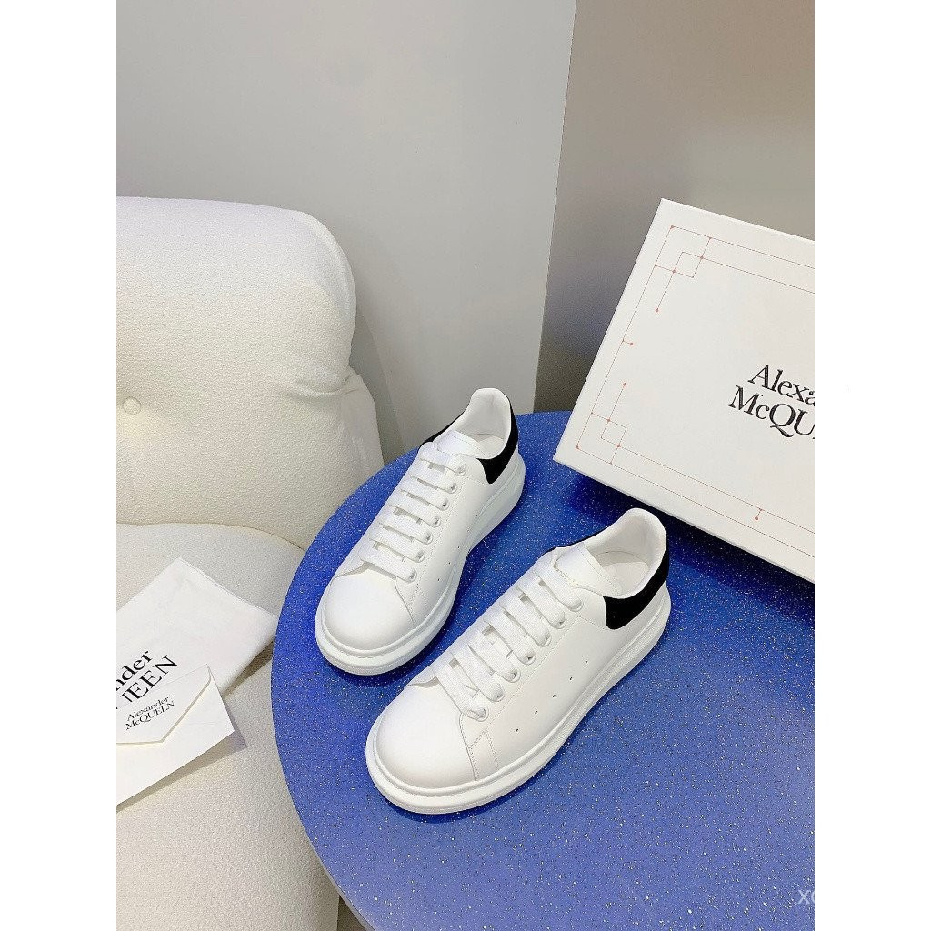 EUR 35-45 cho Alex và lời nói dối