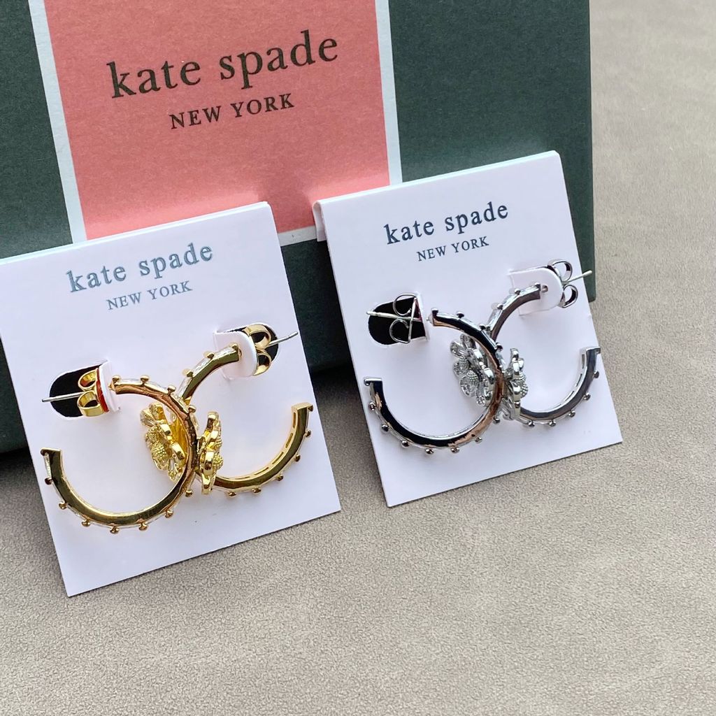 Unique and irregular C Twisted design earrings with a unique twist Fashionable and minimalist style,