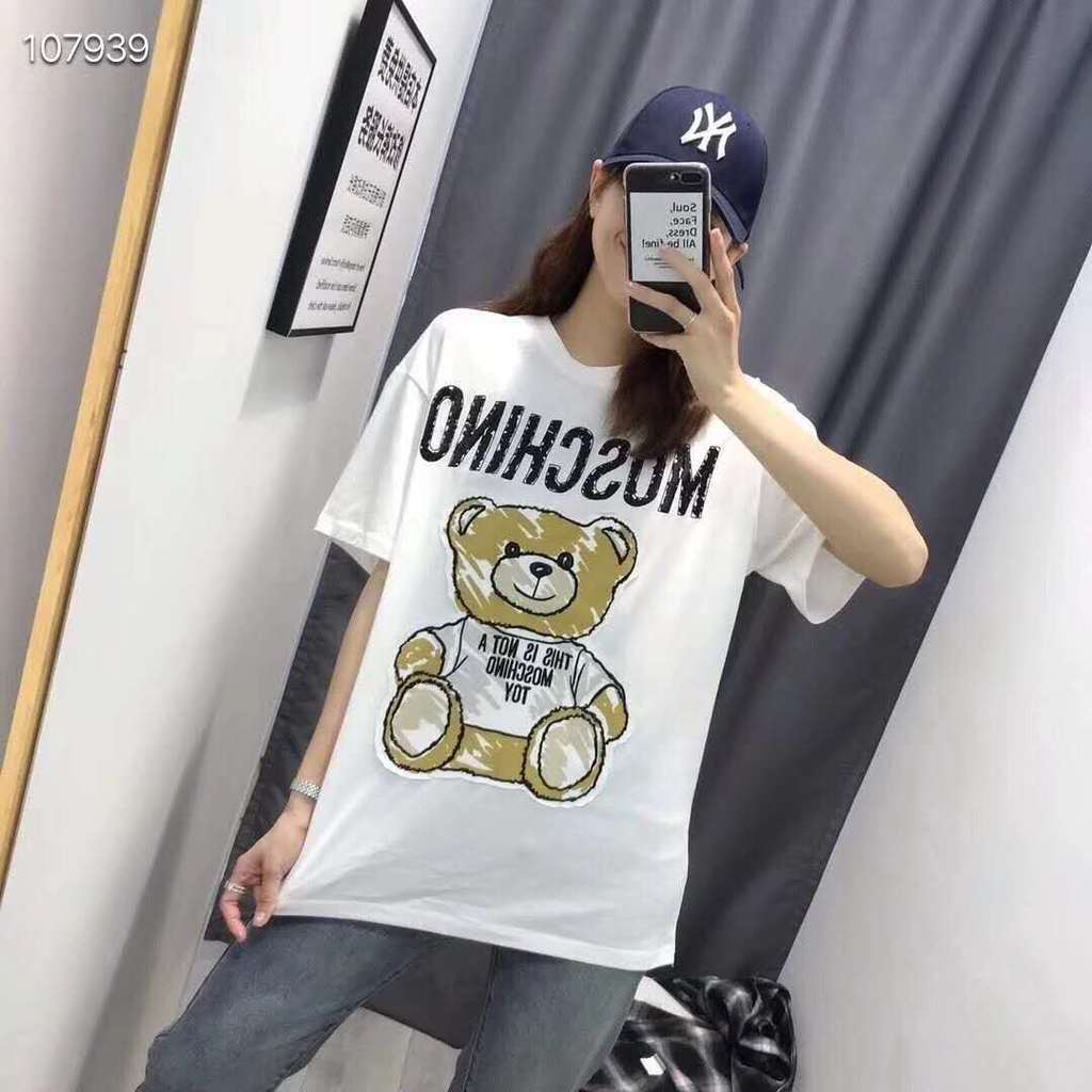 MOSCHINO Áo Thun Cotton Nam Nữ, Phong Cách Graffiti Hàn Quốc, Cổ Tròn, Tay Ngắn, Cặp Đôi Rời