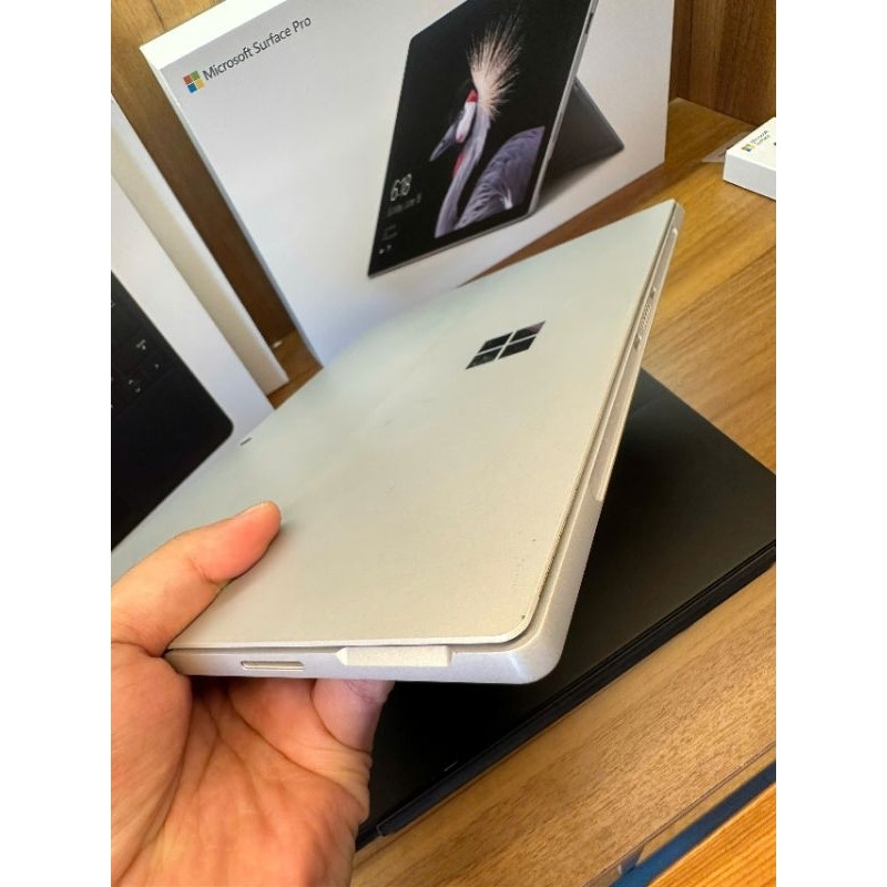 Microsoft Surface Pro 5 Core i5/i7 | Ram 8GB/16GB | SSD 256GB/512GB/1TB | Màn 12.3” Cảm Ứng | 93–97%| Nhẹ – Linh Hoạt | BigBuy360 - bigbuy360.vn