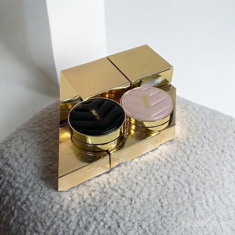 Đệm Chất Lỏng Nền B10-B20 Kiểm Soát Dầu Đen B10#B20#清新遮瑕保湿不顺滑天然持久 ZIEM