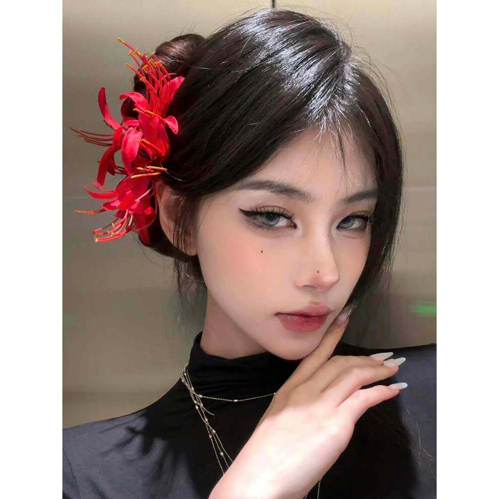 Spot Goods#Blogger's same style red spider lily side clip, new Chinese-style updo hair accessory, an
