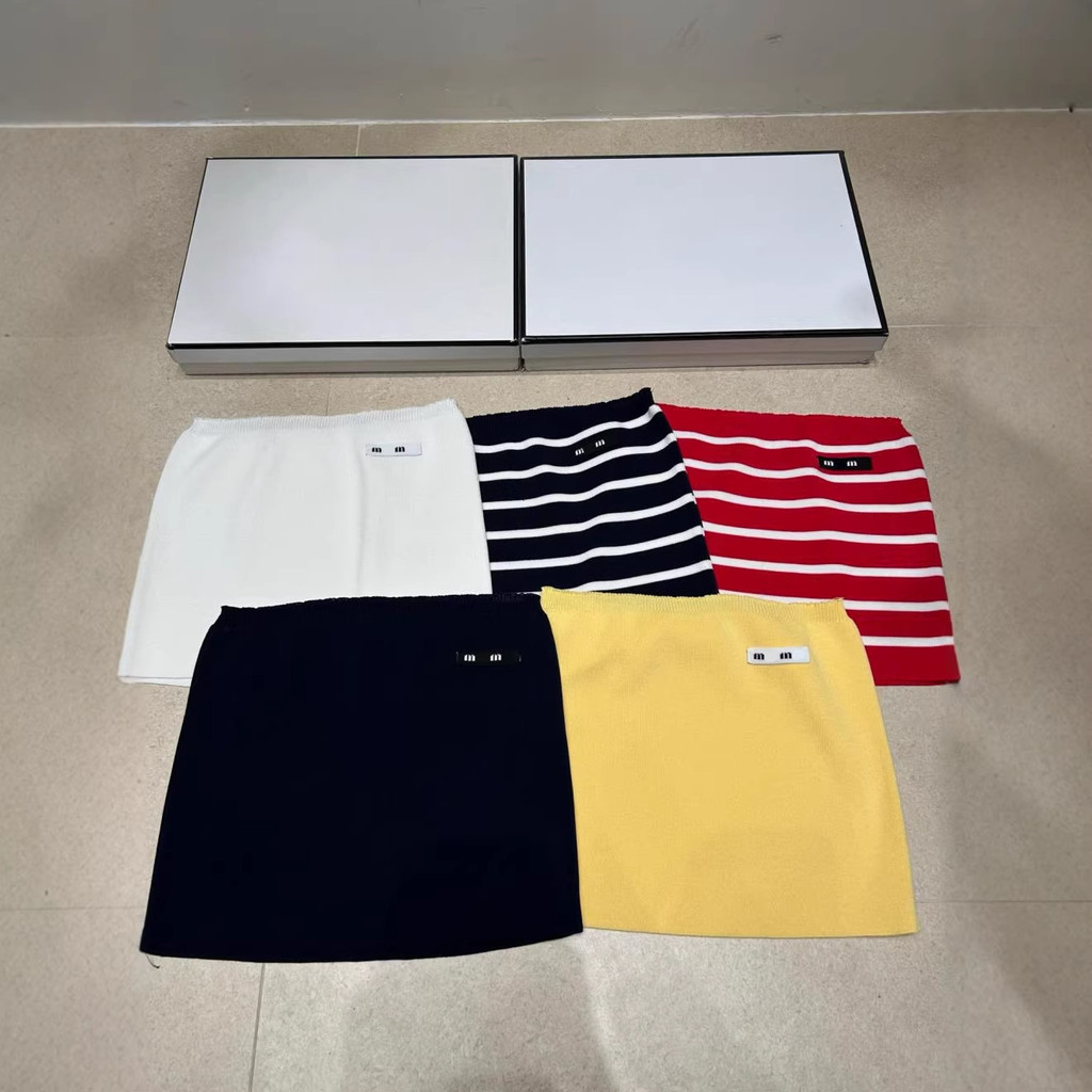 9CSE MIUMIU Spring and summer new style knitted letter stripe sleeveless pullover tube top, slim fit