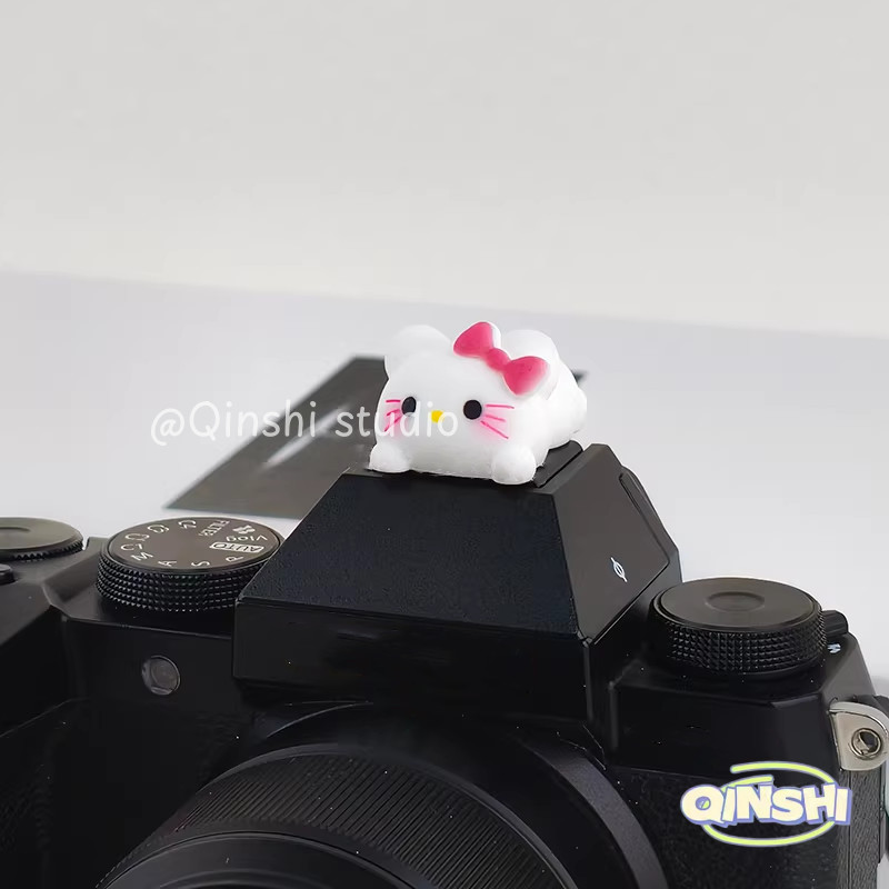 Kitty Cat Gelatin Trắng Cô đơn 3D DIY Con rối hoạt hình Điện thoại di động