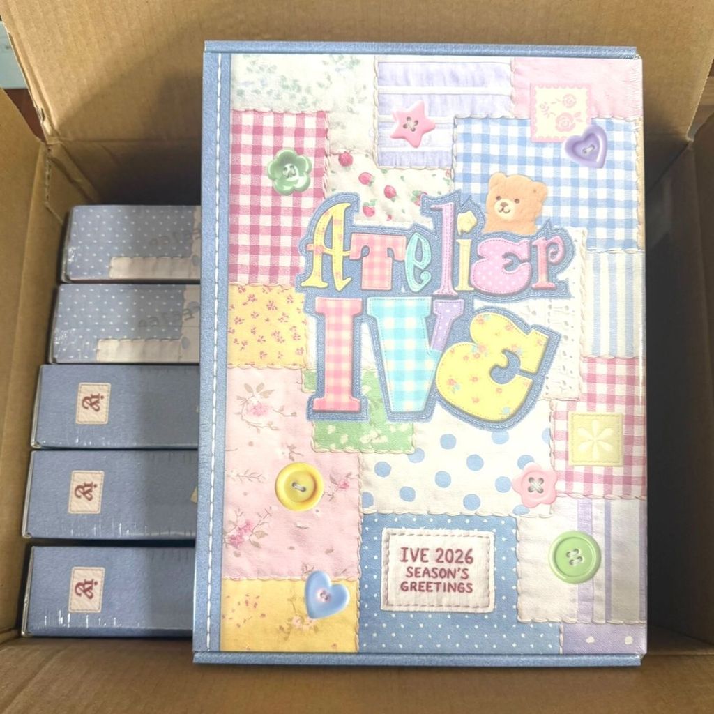 ive2026 desk calendar ive Fu 2026 desk calendar, brand new and genuine.