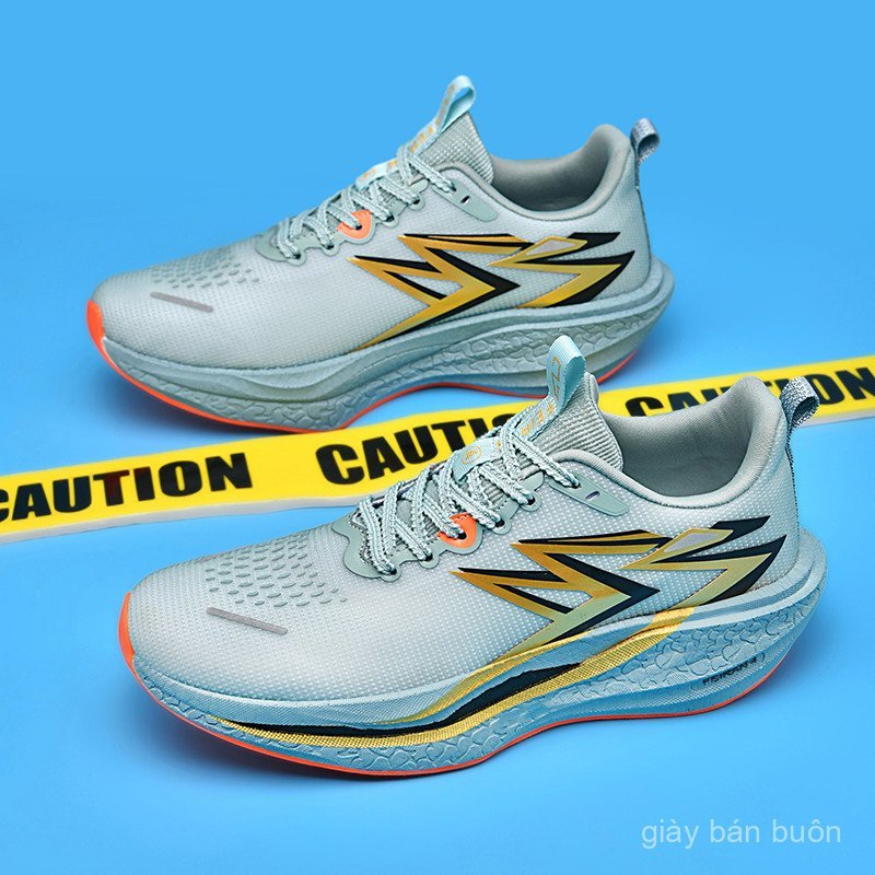 Giày chạy bộ thể thao Dayuan Style với thiết kế carbon thực tế - Hợp thời trang