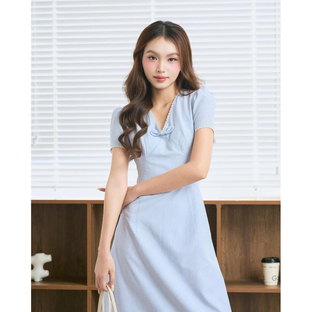 Đầm nữ dáng dài cổ tim tay phồng THE C.I.U, váy maxi form ôm tôn dáng thanh lịch – Lotus Dress | BigBuy360 - bigbuy360.vn