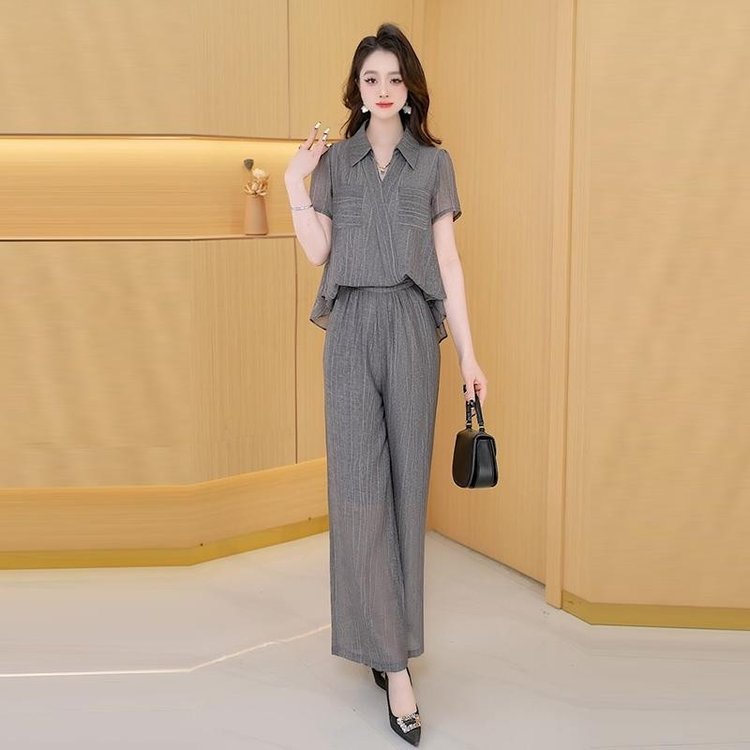 Set Bộ Công Sở Cao Cấp – Nhẹ Nhàng, Tinh Tế, Chuẩn Gu Nữ Tính