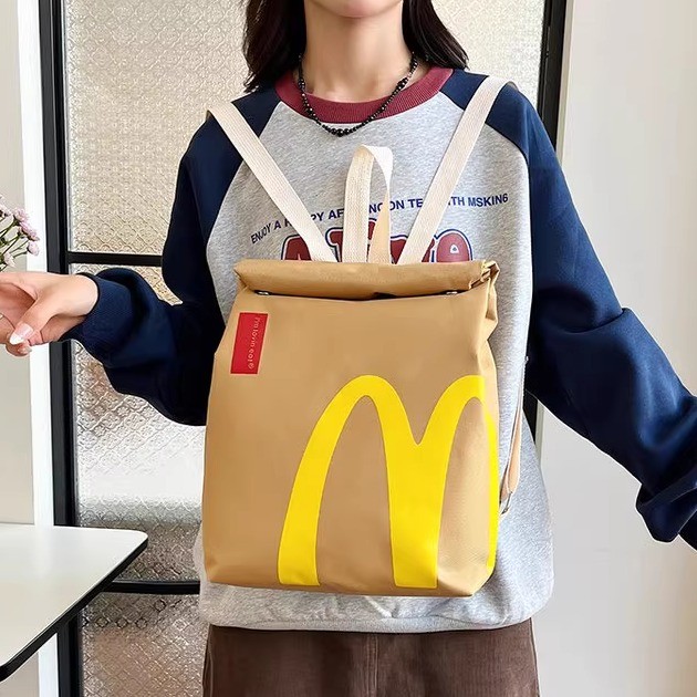 Influencer McDonald 's Schoolbag 2025 Xuân Hè Phong Cách Mới Túi Giấy Ba Lô Nữ Ba Lô Dung Tích Lớn T